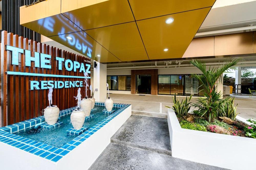 The Topaz Residence Phuket Town Bagian luar foto