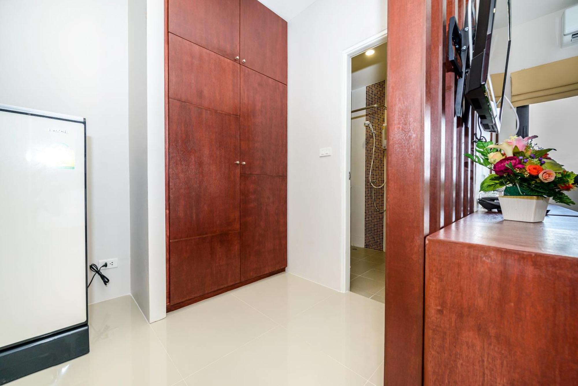 The Topaz Residence Phuket Town Ruang foto