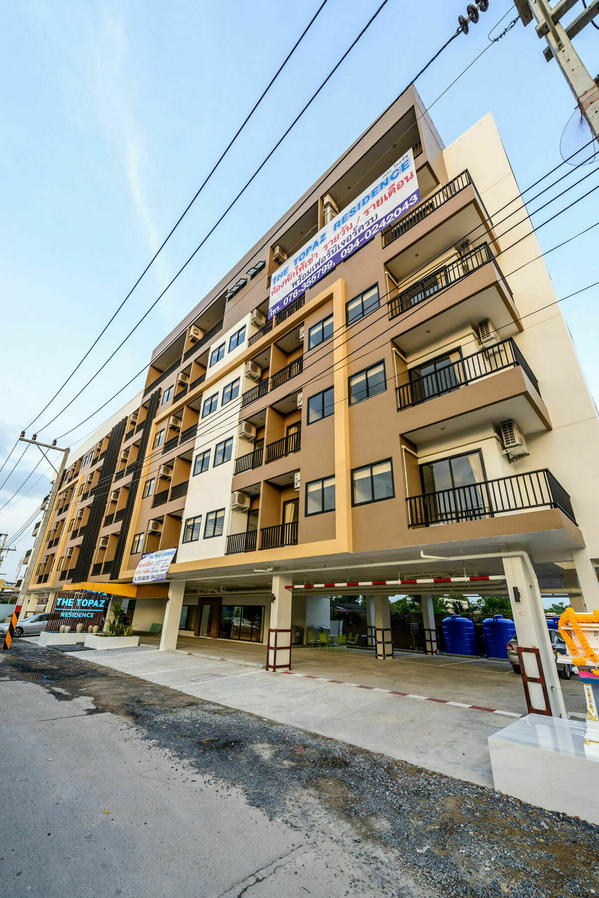 The Topaz Residence Phuket Town Bagian luar foto